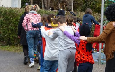 Hier fliegen gleich die Löcher aus dem Käse….